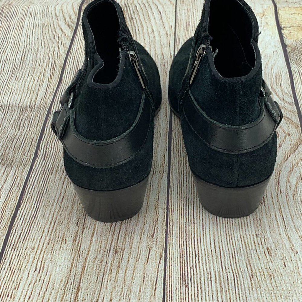 Sam Edelman Black Ankle Boots w/ Inside Zipper - Picture 7 of 11